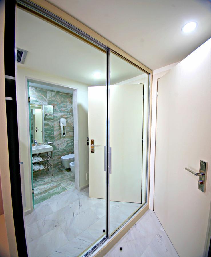 Hotel Palace Vlorë Eksteriør bilde