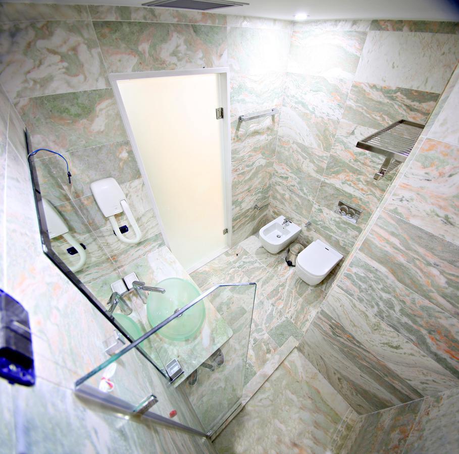 Hotel Palace Vlorë Eksteriør bilde
