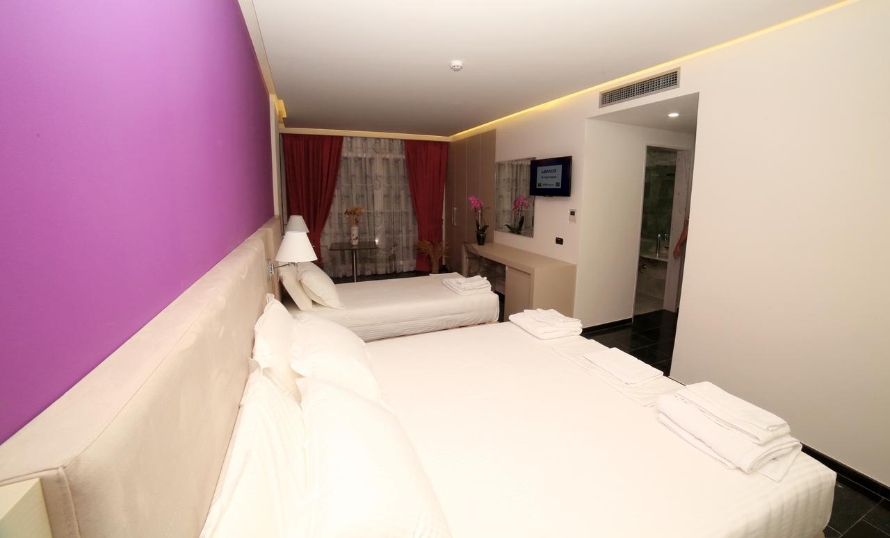 Hotel Palace Vlorë Eksteriør bilde