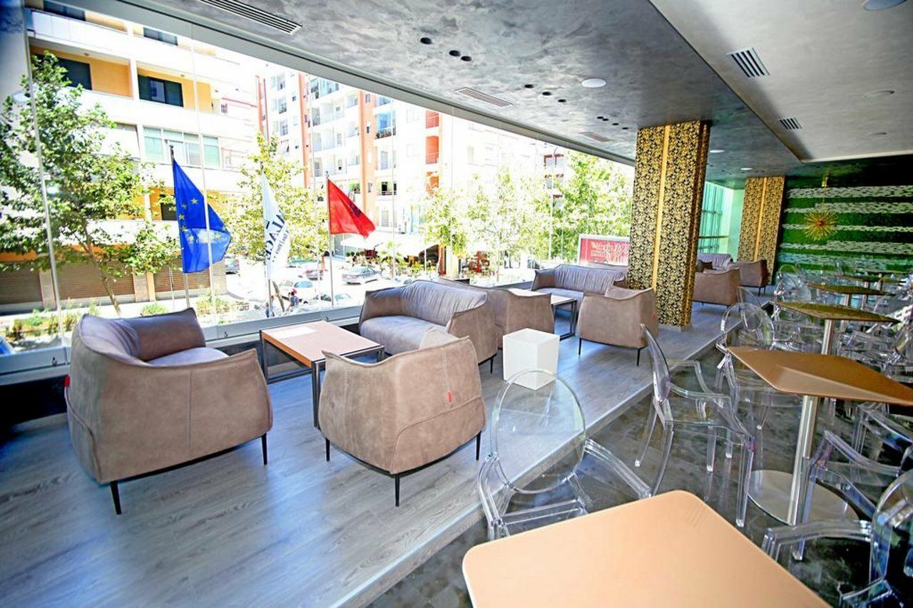 Hotel Palace Vlorë Eksteriør bilde